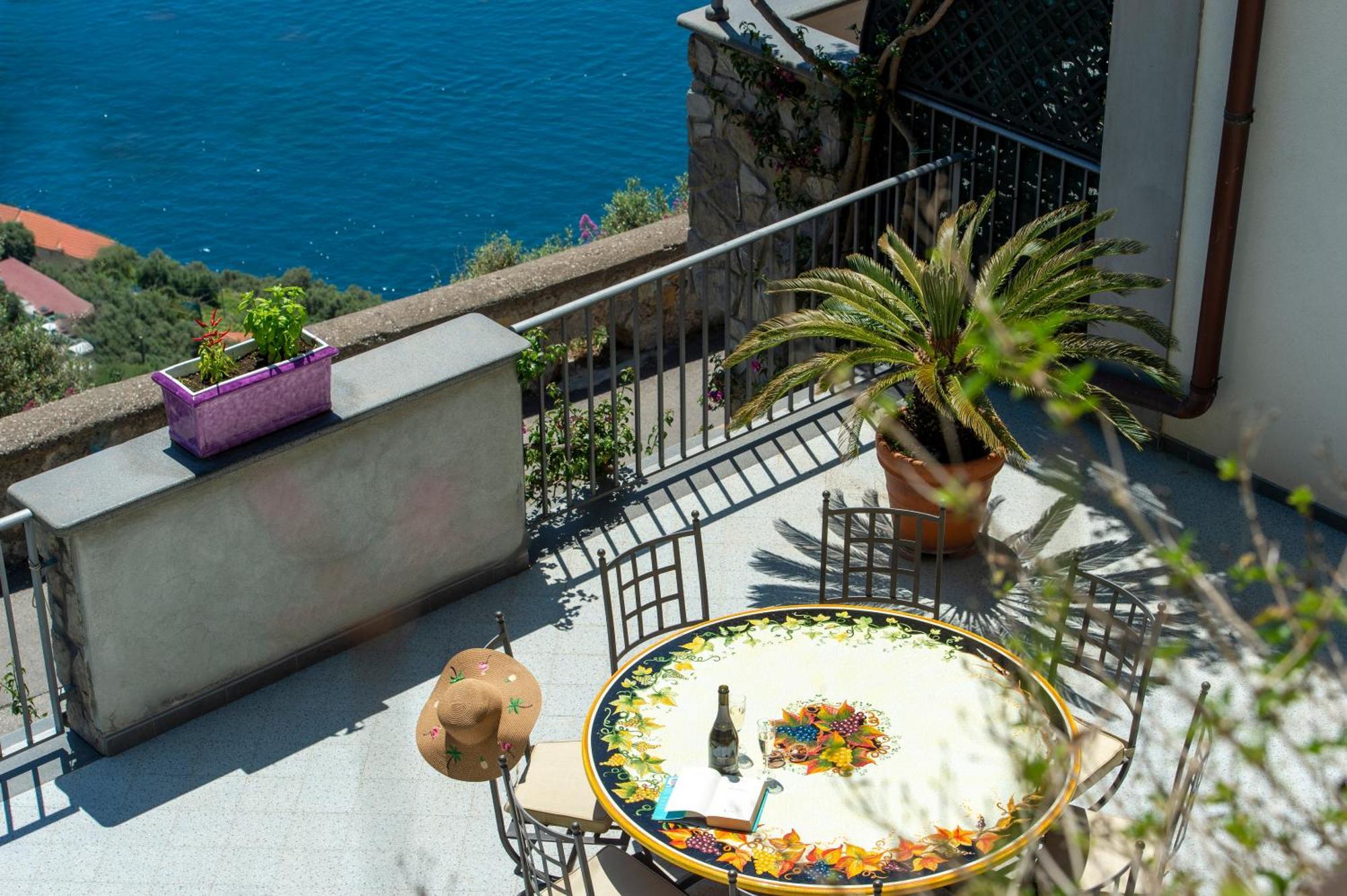 Le Contrade By Sosore Holiday Homes -Amalfi Coast Furore Quarto foto